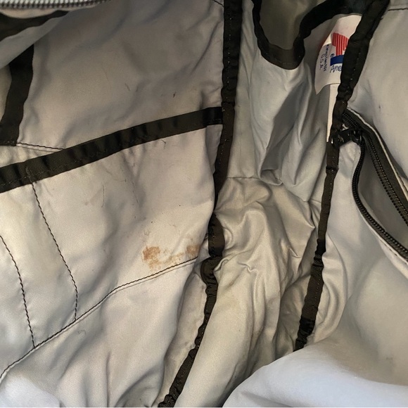 vintage green leather large sling bag - Picture 4 of 12